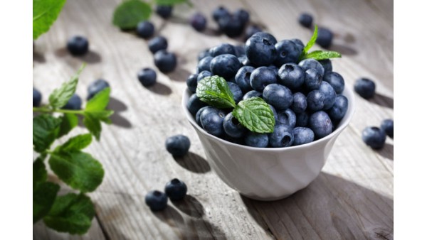 KEEP CALM AND EAT BLUEBERRIES