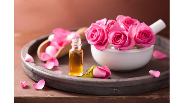 THE QUEEN OF FLOWERS