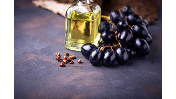 GRAPE SEED EXTRACT AND GRAPE SEED OIL